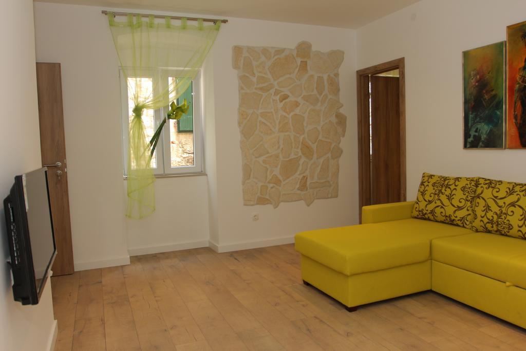 Apartment House Vitaic Supetar Chambre photo