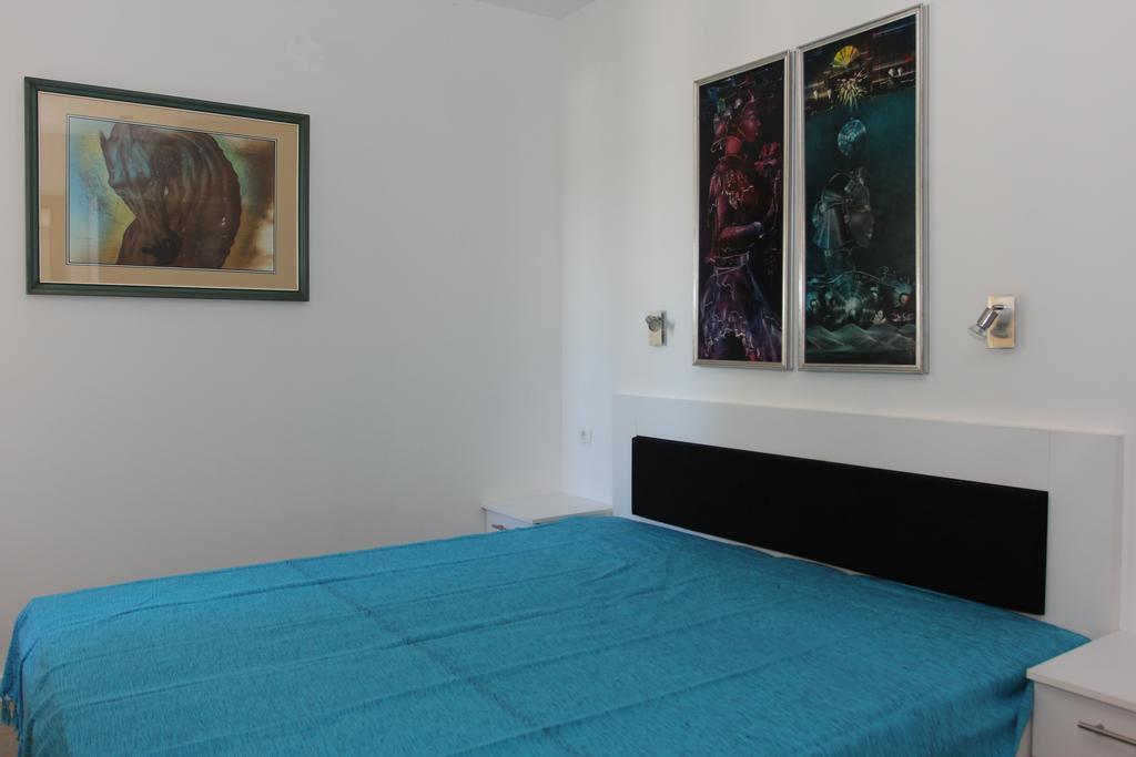Apartment House Vitaic Supetar Chambre photo