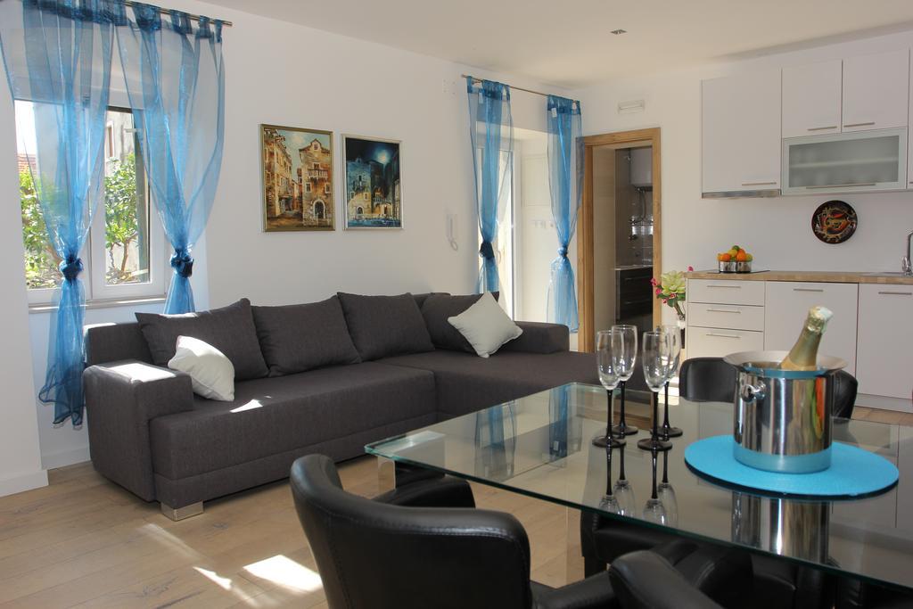 Apartment House Vitaic Supetar Chambre photo