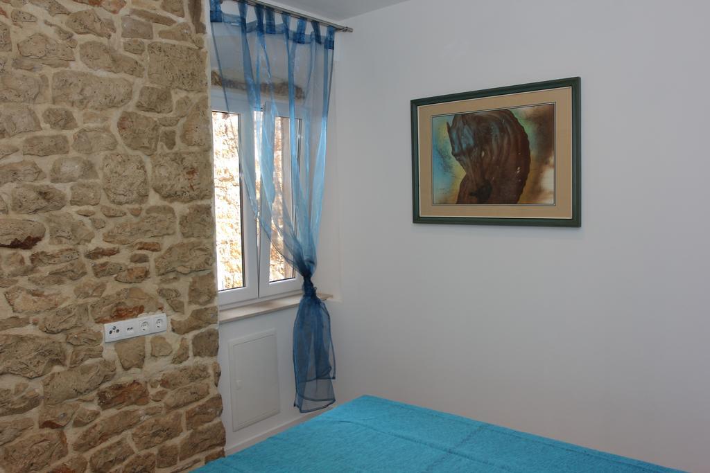 Apartment House Vitaic Supetar Chambre photo